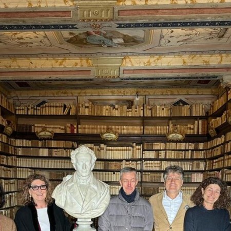 Sono stati digitalizzati i primi 1.500 volumi della Biblioteca Leopardiana, volumi disponibili nel Catalogo On-Line Opac.